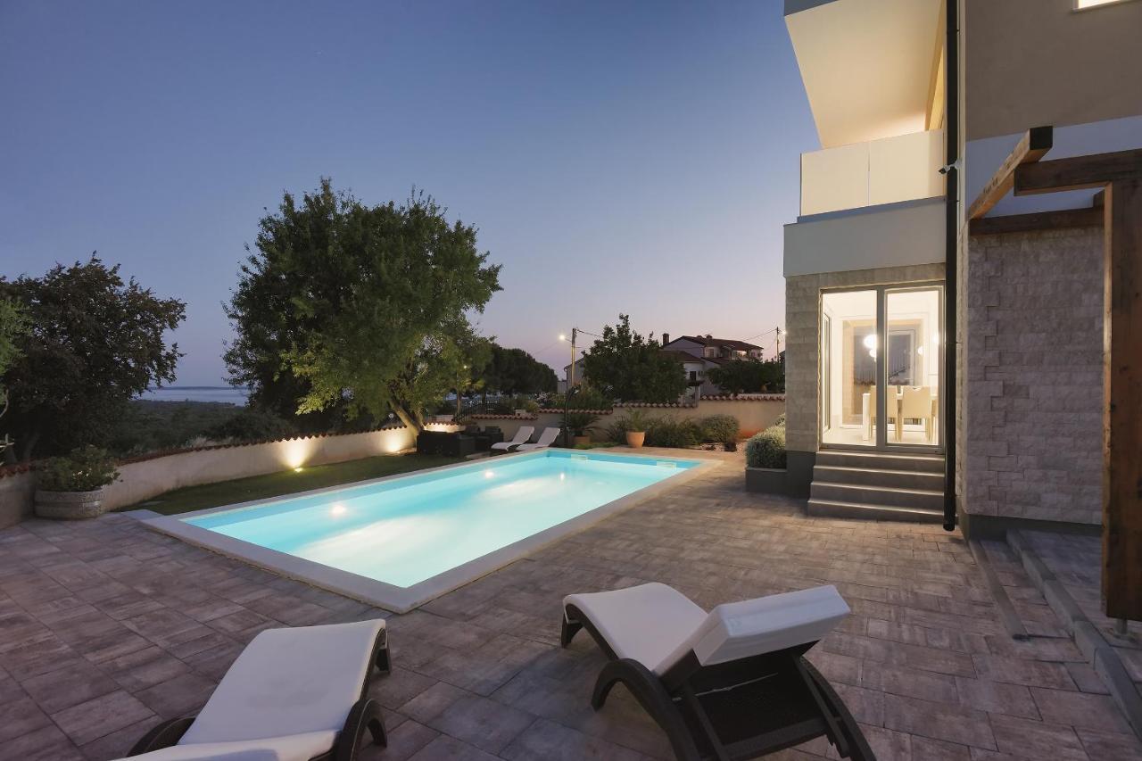 Villa White Barbariga Esterno foto