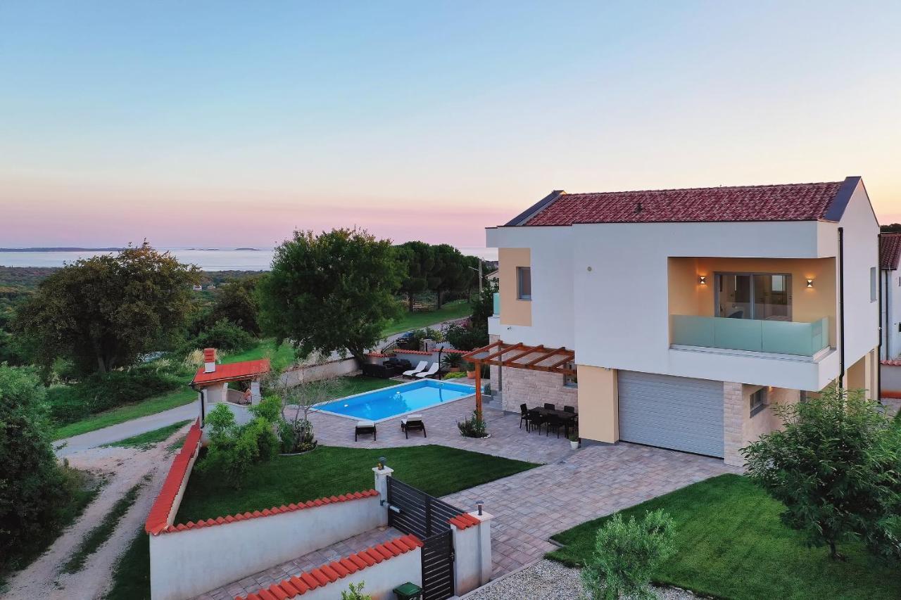 Villa White Barbariga Esterno foto