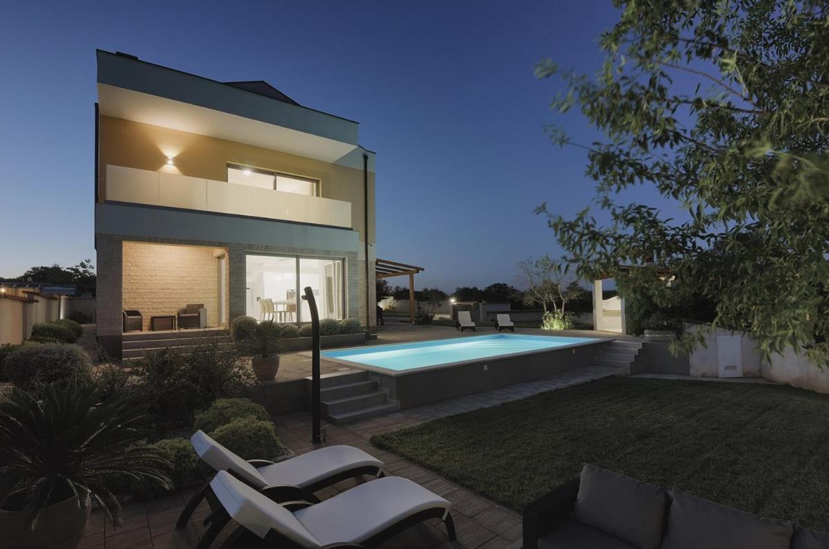 Villa White Barbariga Esterno foto